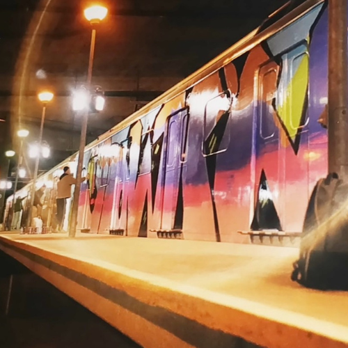 Diseño lámina adhesiva antigrafiti